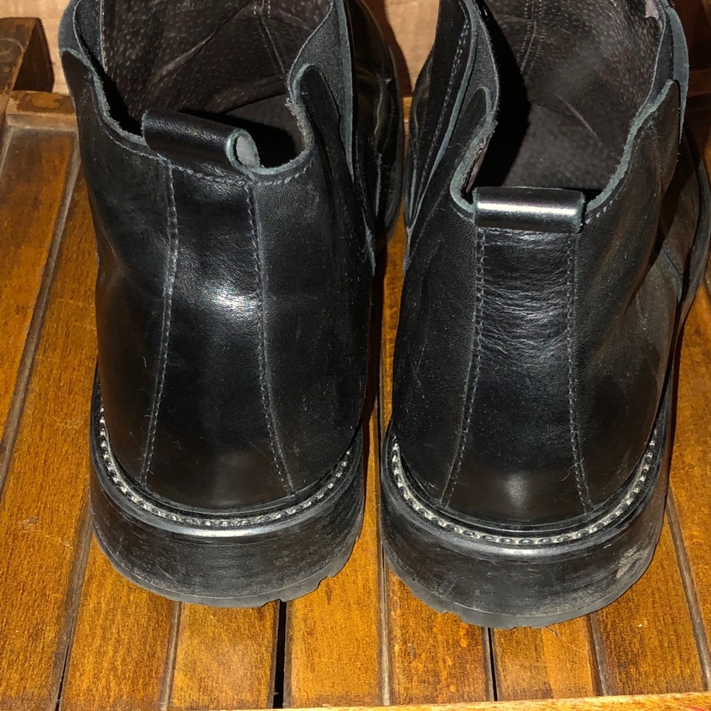 Kenneth Cole Ankle Boots - Picture 3 of 4